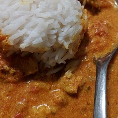 This was really good.  I cut up my chicken first tho, and browned ALL of the spices together.  Used a 20-21oz  can of tomatoes as that's what I had and finished it with half a can of coconut milk.  Everyone loved it!
