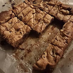 Tastes good a little on the dry side but very soft. Will try adding vanilla next time.