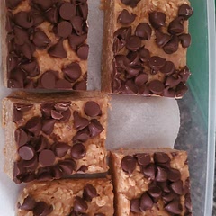 10/10. SUPER simple recipe. It's filling, healthy AND delicious. A great snack for those of us trying to lose weight, but struggle with Sweets. It is OFFICIALLY a permanent favorite that I WILL be making again.