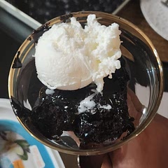 Accidentally overcooked it a bit but it still tasted good 😋 i substituted espresso powder for instant coffee