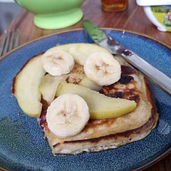 You can easily add even more bananas to taste if you want more banana flavour and adding blueberries is a really nice touch. Great consistency overall! 