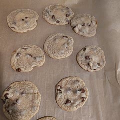 Turned out great. my lighting is terrible but the cookies were amazing. 