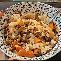 This recipe was super easy to make, and it came out delicious. I added carrots for some extra flavour and fibre, but it’s not required for this recipe.