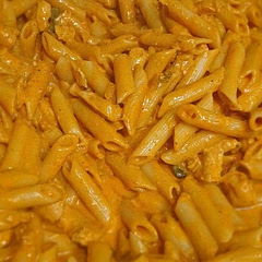 Sooo delicious tastes just like my aunts famous Italian style pasta definitely recomend, very spicy though and a bit dry, so  just add 230g of cream cheese instead and less spice. 🍝❤️