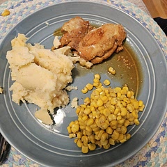 We do not have an instant pot. We cooked in a pan. We added all the ingredients to a pan at medium heat. Sturred until melted and combined. Added chicken amd cooked about 5mins each side while covered.