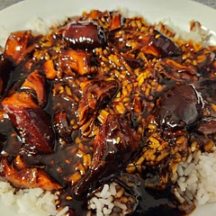 Made 8 servings and left out the onions. The recipe calls for way too much soy sauce. If I were to make it again I would would use very little or even no soy sauce. The dish at least looks and smells appetizing.