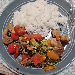 If you prepare veggies in advance, only a 30min meal. This took me an hour because I still had to chop all veggies and chicken. Very yummy though!