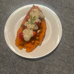 Super tasty! Preferred to leave out the red onion and sub the parsley at the end for more dill and it came out amazing. Will definitely make again