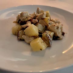 I made this on the stove instead. I boiled the potatoes, and cooked the chicken in some olive oil, added herbs de provence and some cream cheese and it turned out great!