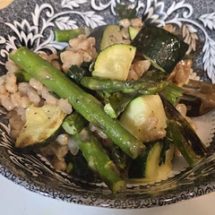 Farro may be one of my new favorite things.  This was really good.  Followed the directions pretty close, except I added some diced Kale to the Farro before adding it to the skillet instead of more asparagus.  Also cut the butter in half.  Omnivore husband loved it, too.