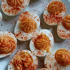 I omitted the vinegar as I didn't have any.  And I sprinkled it with smoked sweet paprika.  Delicious!!