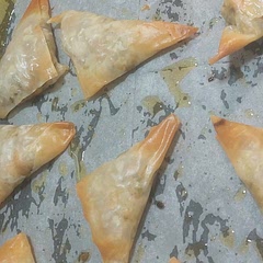 Made it with hummus instead of the cheese and a sweet potato instead of the potato it was really nice especially once in the phyllo I would add plenty more mushrooms maybe double or more and double or triple the whole recipe because it went so quickly ;)
For me 20 minutes was too long in the oven for the second batch I checked it after about 10 minutes and it was much better
