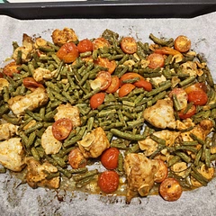 Excellent recipe, just make sure to slightly sautée the chicken first !