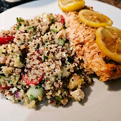 Made this tonight and it was delicious. I paired it with a zesty Mediterranean Quinoa salad. Pretty easy to make and it paired nicely with the quinoa salad.