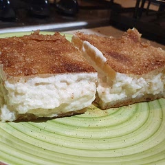 Taste was really good. I've added som cardamom and Cheyenne chili into the cream. Churros layers need more baking for me, also they're stiff, hard to cut.