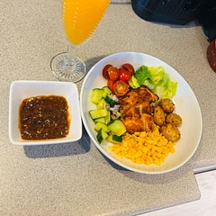 Wonderful and tasty meal that is. I've added some potatoes but yeah, l loved it.