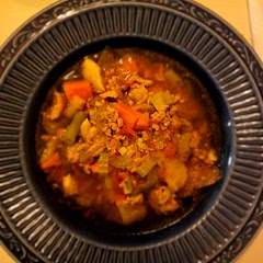 This Hamburger Soup is the 2nd meal out of a family pack of ground beef & pork mixture. 
I chose this recipe mainly for something my son would eat, leftovers & to reuse leftovers from something else.  Oh, and to clear out my freezer!

I was treated to brunch last weekend & couldn't finish my hashbrowns...I brought them home & thought they'd be perfect in this soup. ( You can see them making an appearance in the prep jar!) Also, I was very excited to use up the remainder of the honking huge Bruschetta container.  These shortcuts made this soup even easier to make.  Plus, it's Stovetop as well as an Instant Pot recipe. Another successful meal is completed from the meal plan!