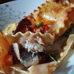 I used sardine and vegetables from last night's leftovers for the lasagna and it was a dream 😊