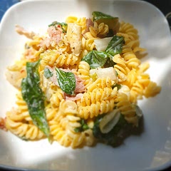 Gek. Schinken ist auch lecker, wenig Zutaten, schnell gemacht und sehr fein. 