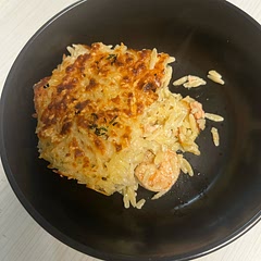 Made this a couple weeks ago and it was so bland following the regular instructions (even with slight modifications). Today- I changed this up completely.I made my own homemade Alfredo the way I like it. I also added shrimp and grilled salmon, seasoned with Cajun, garlic and herb, cayenne, etc. I broiled for 2 min after baking. Amazing!