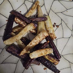 I used the "vegetables" setting on my airfryer and it automatically did 10 minutes at 375° which was perfect.  I had the carrots in while it preheated as well.  I used my own seasonings and a drizzle of basil infused olive oil. They came out with a light crisp on the outside and fork tender. I cut fairly thin strips