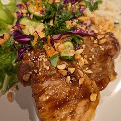 Absolutely delicious! The flavors are incredible. Added a quarter cup of mayo and a handful of chopped basil to the rice to enhance the flavor profile! I topped the pickled veggies with chopped peanuts! 

Masterpiece!