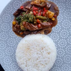 I enjoyed making this. I also added mixed vegetables(carrots, sweet corn, green peas) red chilli pepper and cauliflower to the brocoli and used white sugar.