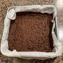 Made these to bring to a family gathering, everyone that tried the brownies loved them! They were really fudgy and super yummy. Would definitely make them again :)
