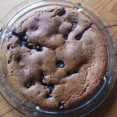 It was okay I would say, it was kind of knarschi, so bisschen Gummi artig, ich möchte ihn nicht so, Mama auch nicht so, und Leo auch nicht soo. Nice süß genug 