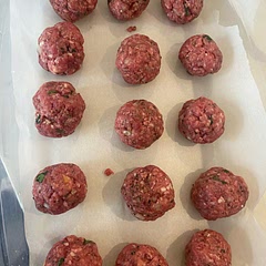 Added Italian seasoning and garlic powder and a small diced onion