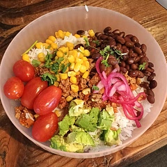 I didn't have chipotle sauce so I used Sriracha. I ate mine as a salad. The meat needs more seasoning and it could use a sauce or salsa on top. 7/10