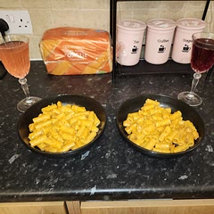 Me and my Fiancè wanted to get back into making our own food rather than just ordering in or cooking frozen, this was honestly an easy recipie to follow and we're already planning yo make it again next week. We love this pasta so much, it's delicious and overall just 10/10
