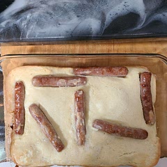 We first learned about this recipe upon reading the Roald Dahl book, "Danny the champion of the world" so decided to try it out. It turned out well. Not as puffy as I imagined. Sort of like a puffed pancake with sausages. 