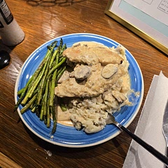 Fantastic recipe, made mashed potatoes to go with it and asparagus, didn't even finish but it was a great dinner! Highly recommended!