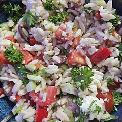 A delicious, healthy salad that works out every time. Perfect Greek flavours in one tasty bowl.
