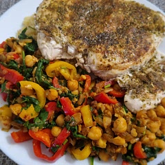 I hadn't zatar so I have replaced it with maioram, oregano, powdered coriander and garlic. Veggies were fast to make, quite spicy so I served dish with bulgur. I made chicken in electric grill, it was very juicy. Overall if you are fond of Mediterranean tastes, it should be ok for you. In my household I gave this dish thumb up, but the rest says that meat is awful and that dish is in "never again" category.