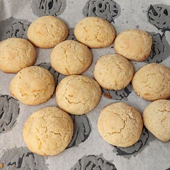 Definitely add more lemon. I did less sugar tho, around 50gr less, because that's usually how I am with foreign recipes, they are always just a bit too sweet, and I still would do somewhat less sugar next time. 
It still turned out very nice, and it's super easy to make. 