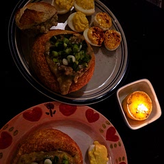 This recipe turned out delicious! I cooked on high for 5 hours and used Colby jack cheese instead of pepper jack since we didnt have any. Paired it with a bread bowl and butter candle! Really set the fall soup mood! It was easy to prepare and the instructions were simple to follow.
