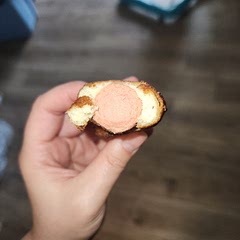 The link didnt work unless you open in a browser and then look up "corn dog" on the site and it brings it up. But oh man these were so worth it!!!! They are delicious, very easy, and my 2 year old absolutely DEVOURED them!!!