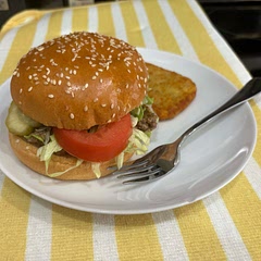 Hard to tell but the Big Mac Sloppy Joe is in there! Tasted great and held its shape better than other sloppy Joe because of the cheese mixed into it. Will definitely make again.