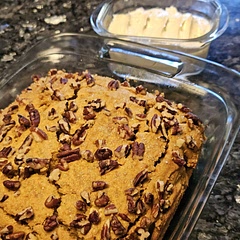 I used pecans instead of pumpkin seeds because I already had them. Soo yummy! Not super sweet and pairs nicely with the maple butter.