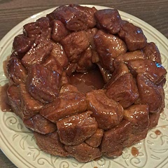 Used canned biscuits. My family of five liked it a lot. One child requested I make it every day. Sweet. A bit crunchy on the outside and fluffy on the inside.