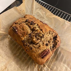 I managed to cut about 9 slices. Added protein chocolate and pecan halves.