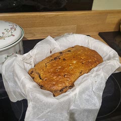 I also added 2 tbsp vanilla alpro yoghurt for extra moisture and flavour.