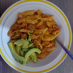 Most of what I cook lately just tastes so bland... I'm so glad this dish turned out delicious. I added some yellow and red peppers, used 1 more cup of chicken broth and used mozzarella cheese instead of cream cheese. This recipe is definitely joining my happy meals collection.