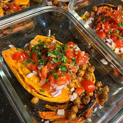 Didn’t love this, I thought the watery lemon hummus was gross and this doesn’t store well at all. The sweet potato is super plain as well, I think next time I would try seasoning the potato and just using regular hummus