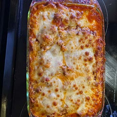 I only had small snells.  I made 1.5 cups of shells.  I used the recipe amount of sauce and tomatoes as reviews stated it was dry.