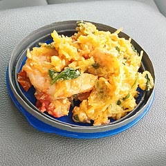 Delicious and easy. Would definitely recommend adding mushrooms. Would also be good with precooked sausage. 8/10