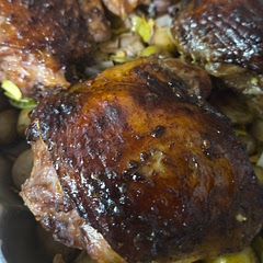 Slightly sweet and flavorful. I only used turkey thighs, reducing the cooking time to about an hour. Roast about 30 minutes before basting, then baste every 10 minutes with honey glaze. I used whole, unpeeled petite potatoes and served them as is.