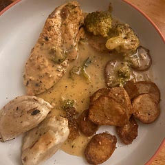 Made as an accompaniment to some Perogi’s. Loved it. Really simple dish that I would again for a side dish or as a main.
Love how simple ingredients, you have in store.
Adding to simple cheap, recipe list.
And will recommend as a meal, for the community cooking classes, I run.
I didn’t add cheese. Still rich and nice.